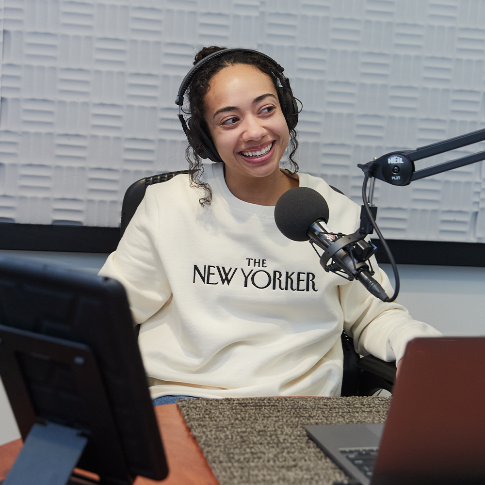 Rea Irvin’s Embroidered Crewneck Sweatshirt in Ivory