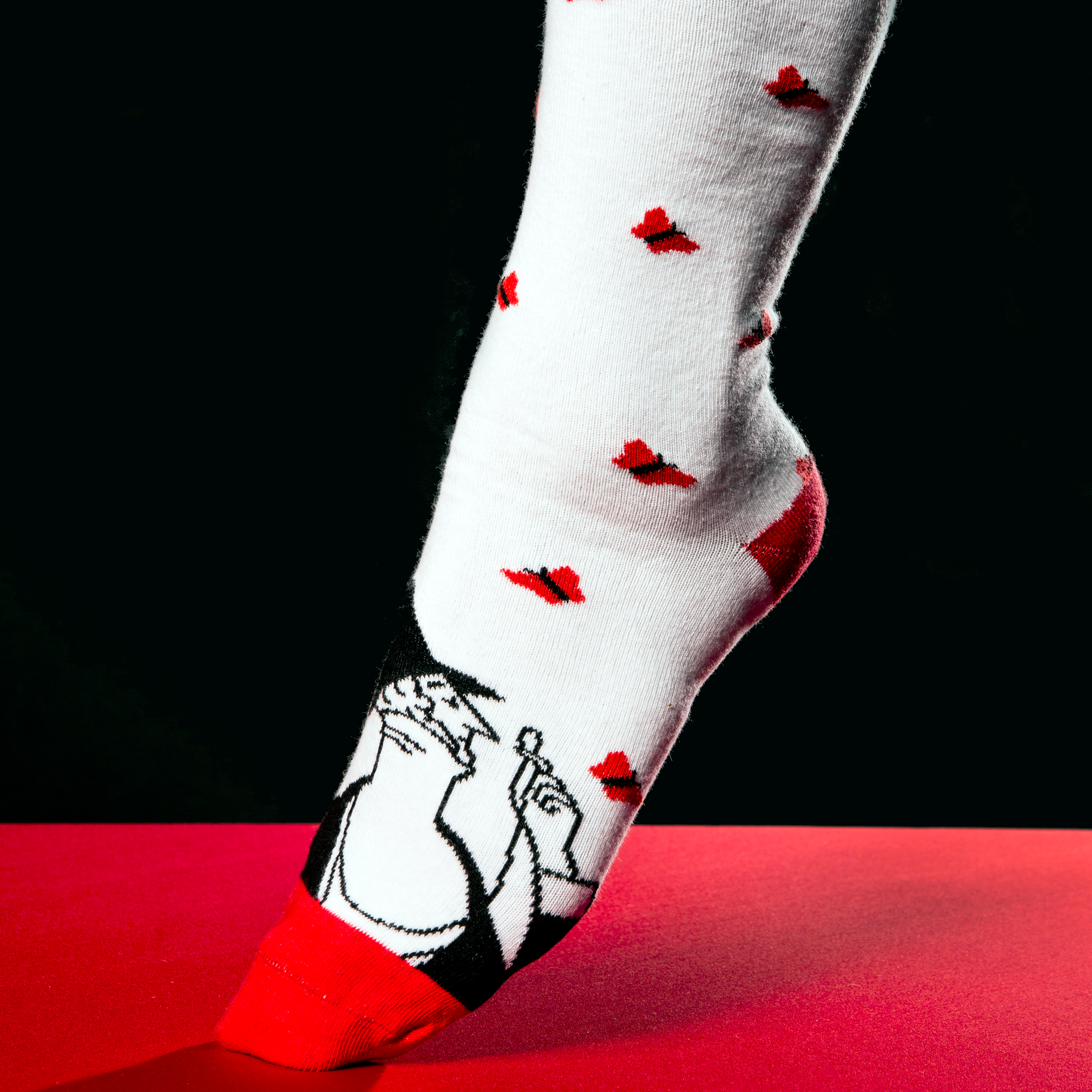 Eustace Tilley’s Butterfly Socks In Use